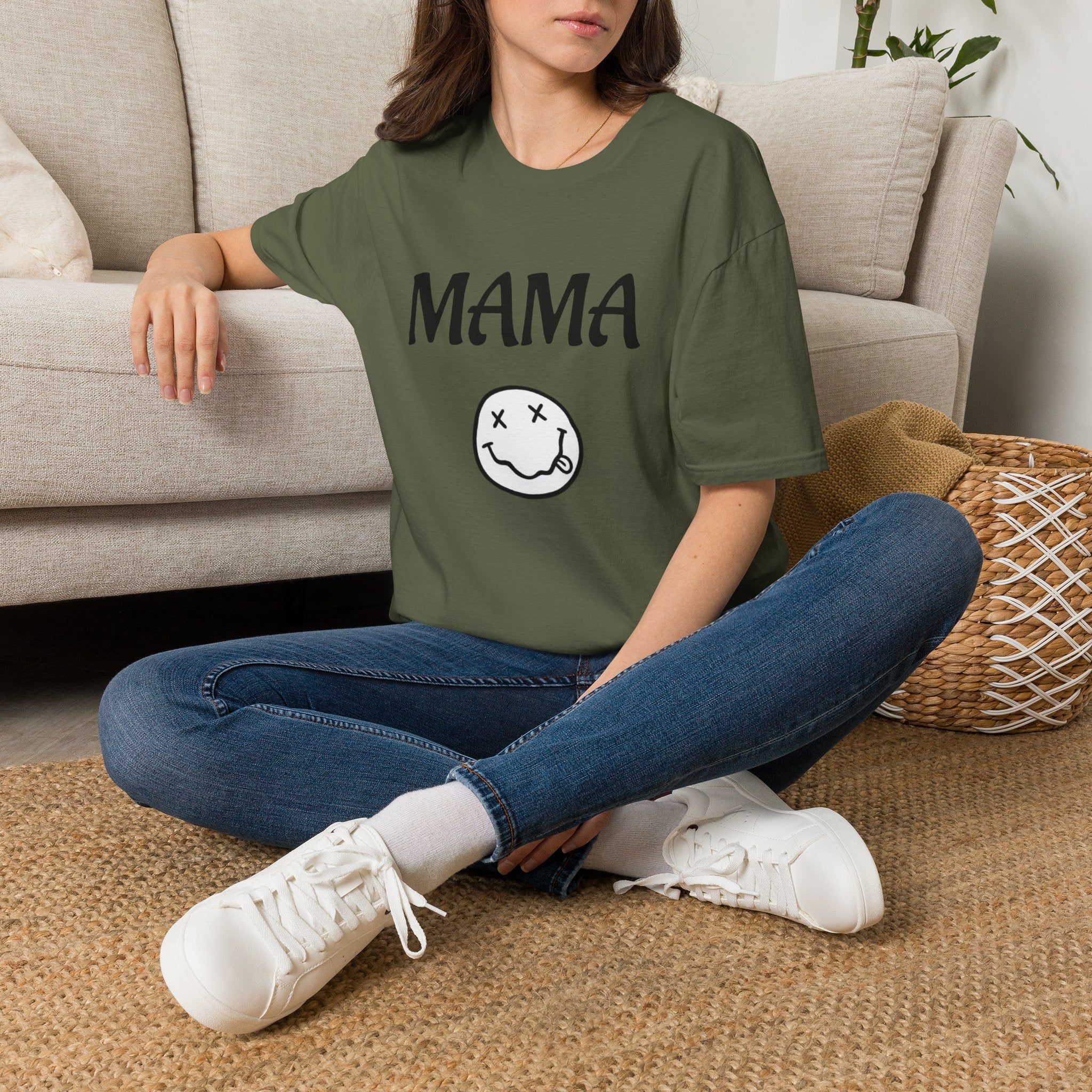 Mama Smiley Tee — Casual Graphic Mom T‑Shirt