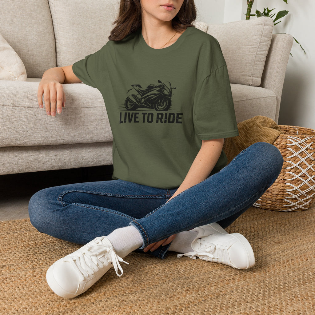 Minimal White T-Shirt — Classic Casual Tee for Everyday Wear
